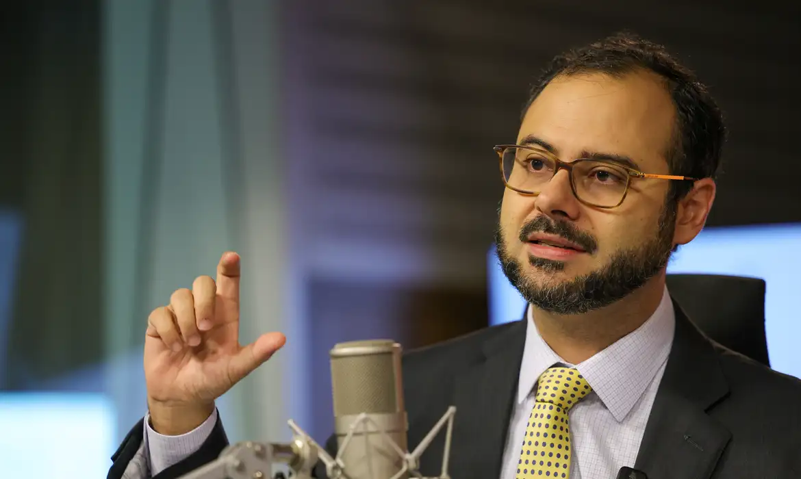 Pix MEI: Governo Alerta Contra Golpes Antes do Lançamento Oficial - Imagem do artigo original